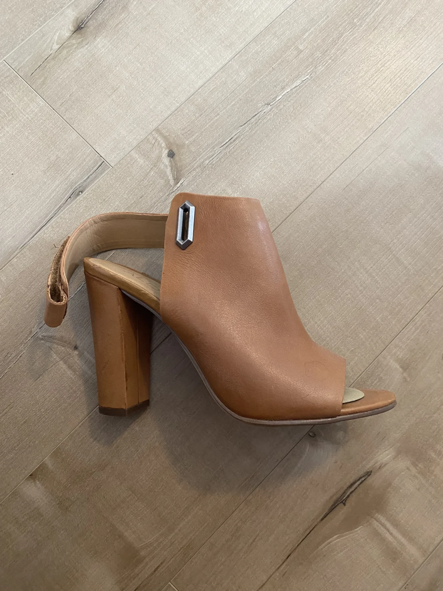 Image for Sandales talons hauts en cuir