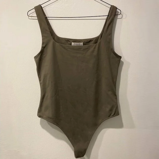 Image for Justaucorps Débardeur Col Carré Aritzia Babaton Contour Squareneck Tank Bodysuit