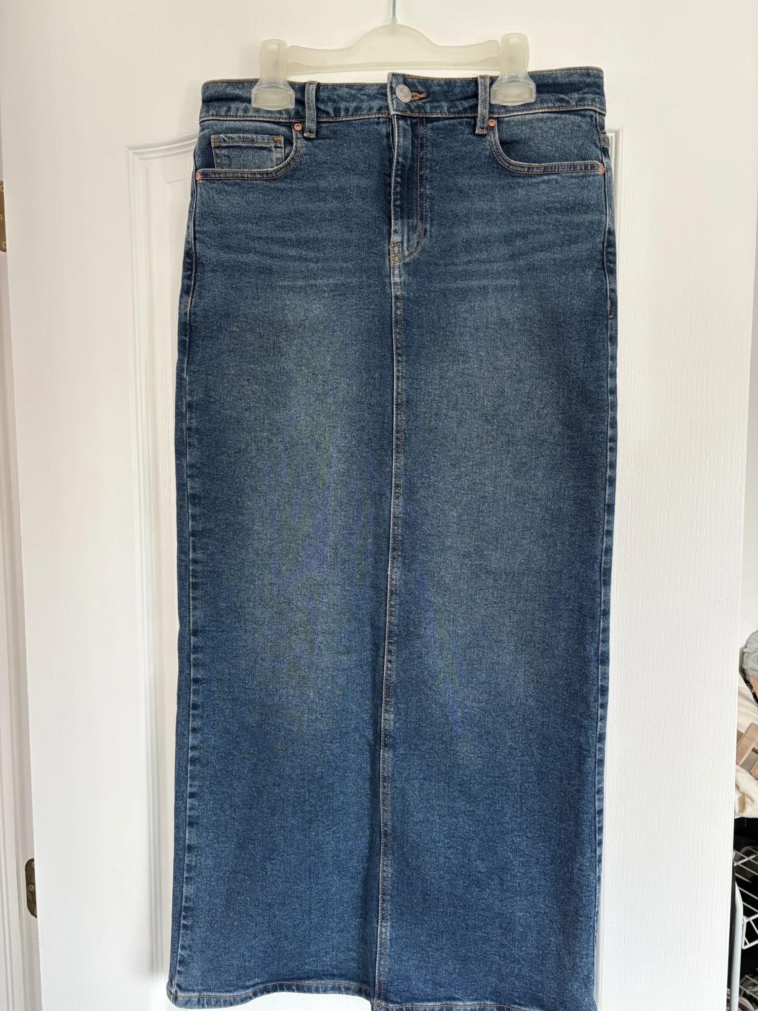Featured image for Jupe longue en jeans
