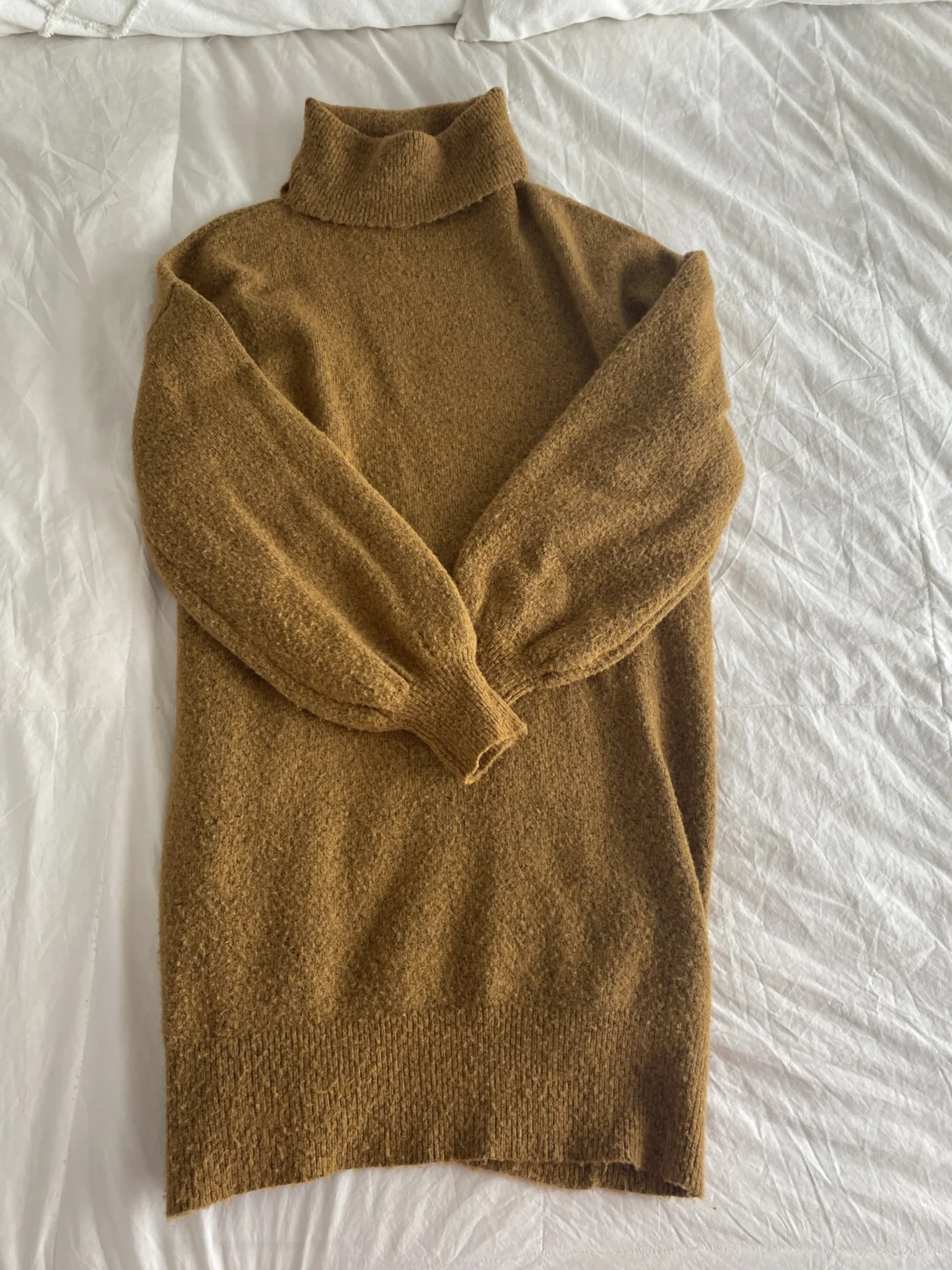 Featured image for Knitted turtleneck dress