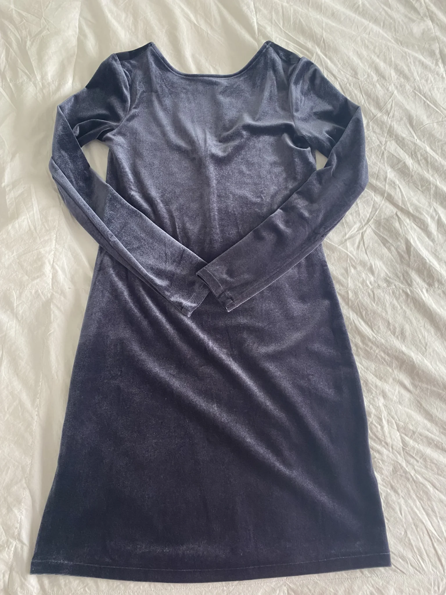 Featured image for Robe de maternité en velour