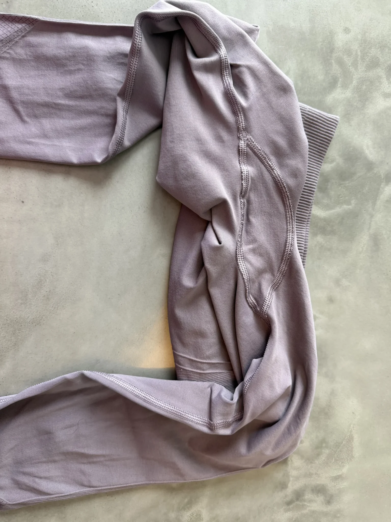 Image for LEGGING LULULEMON SIZE 2