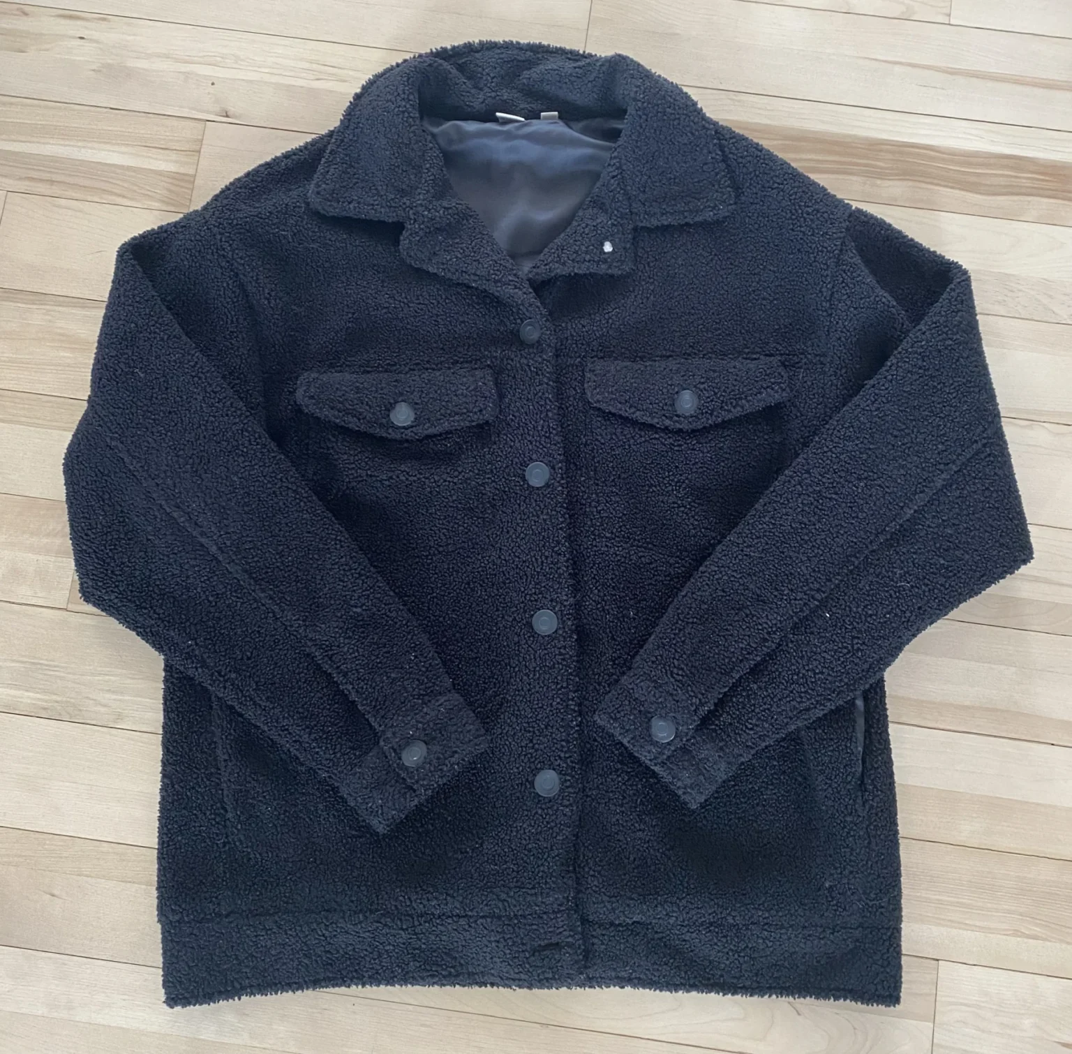 Featured image for Manteau chemise en mouton