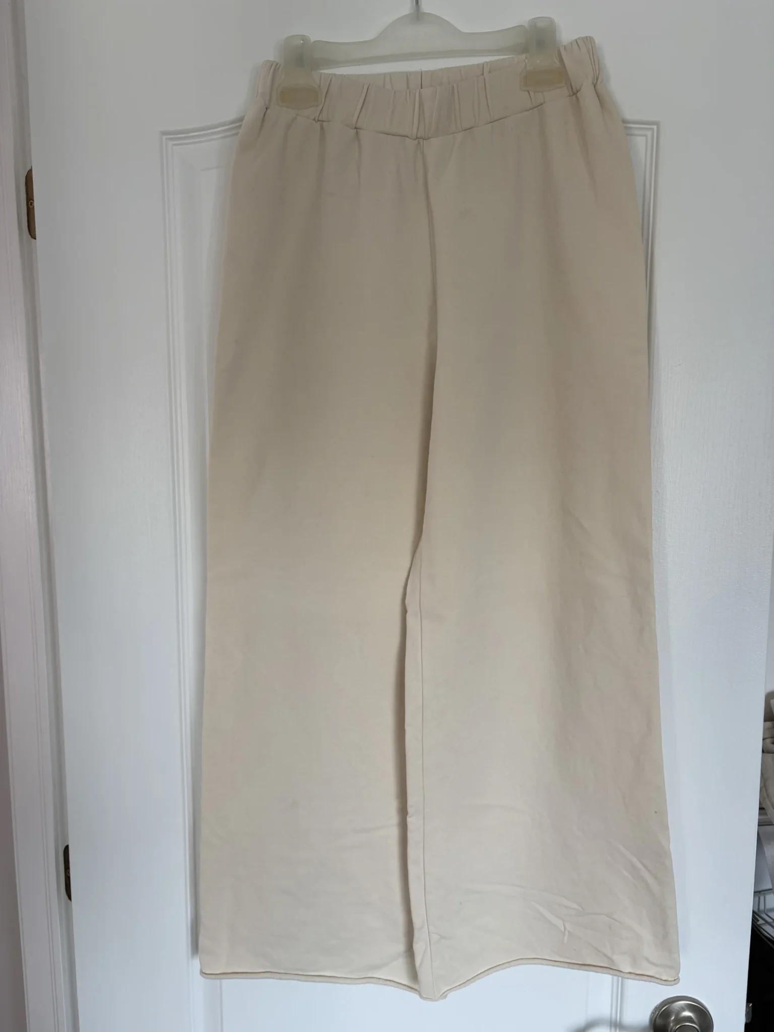 Featured image for Pantalons en molleton The Simple Folk