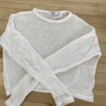 Featured thumbnail for Chandail see through Les Basics