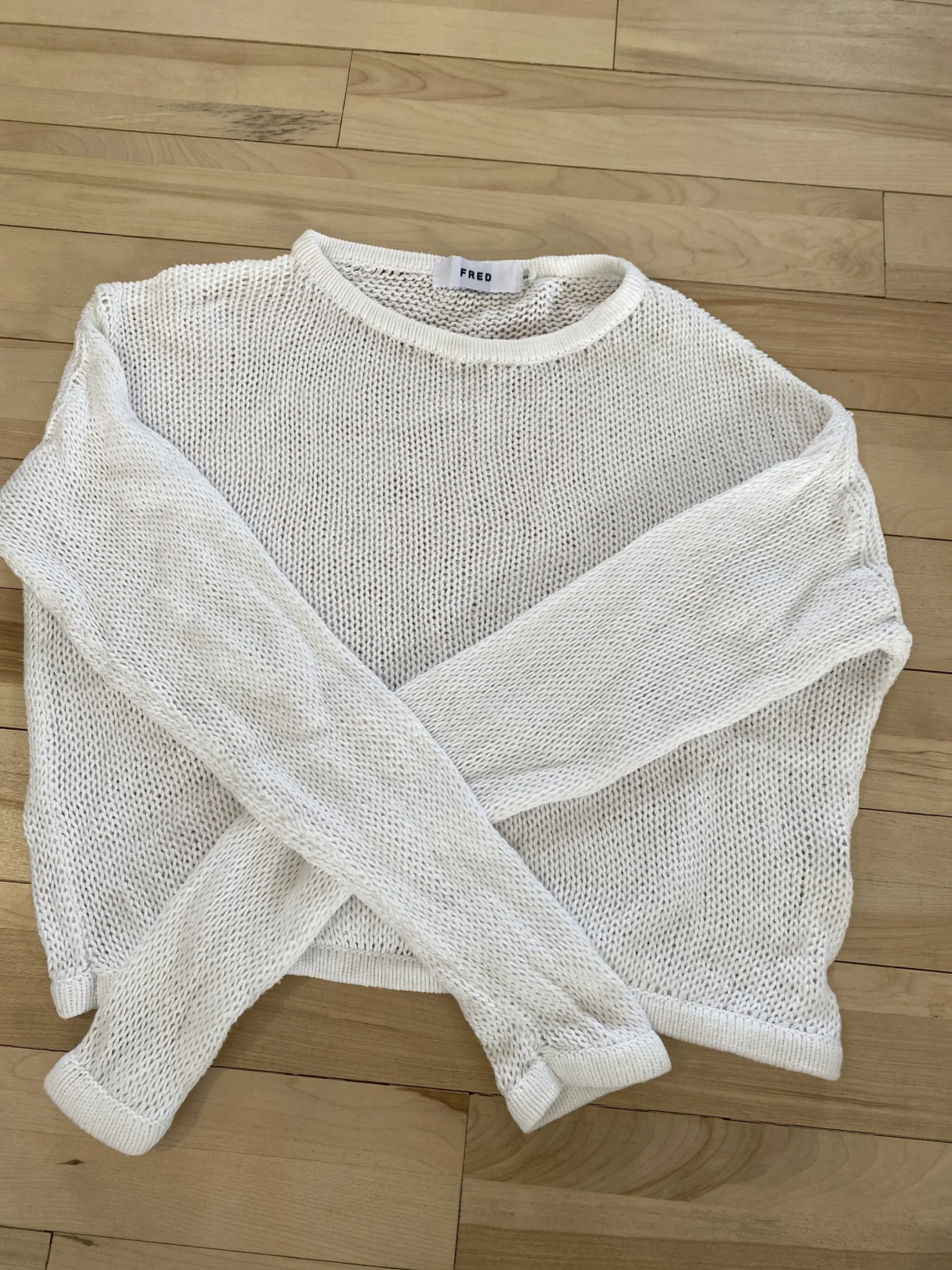 Featured image for Chandail see through Les Basics