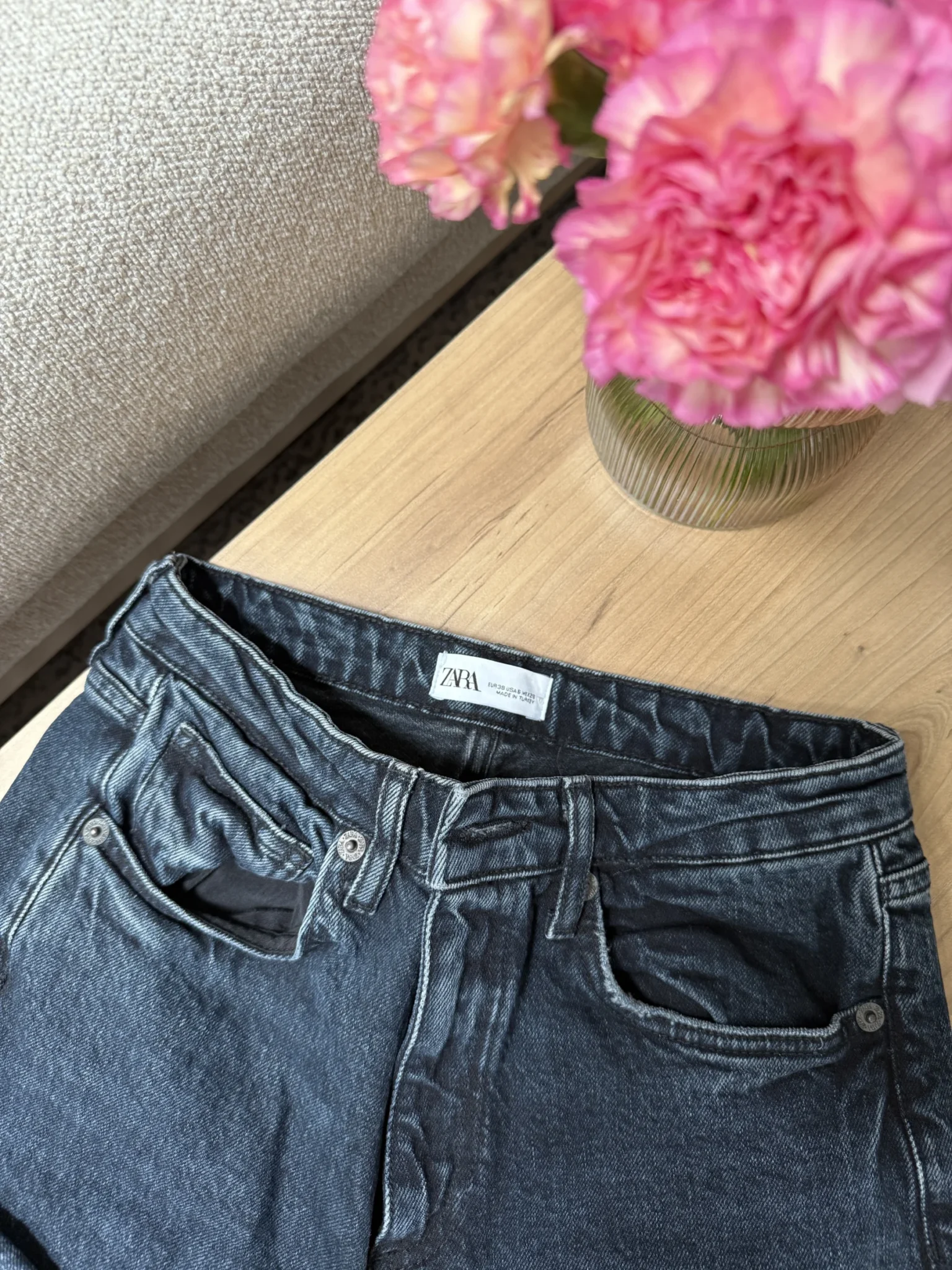 Image for Mom Jeans Zara