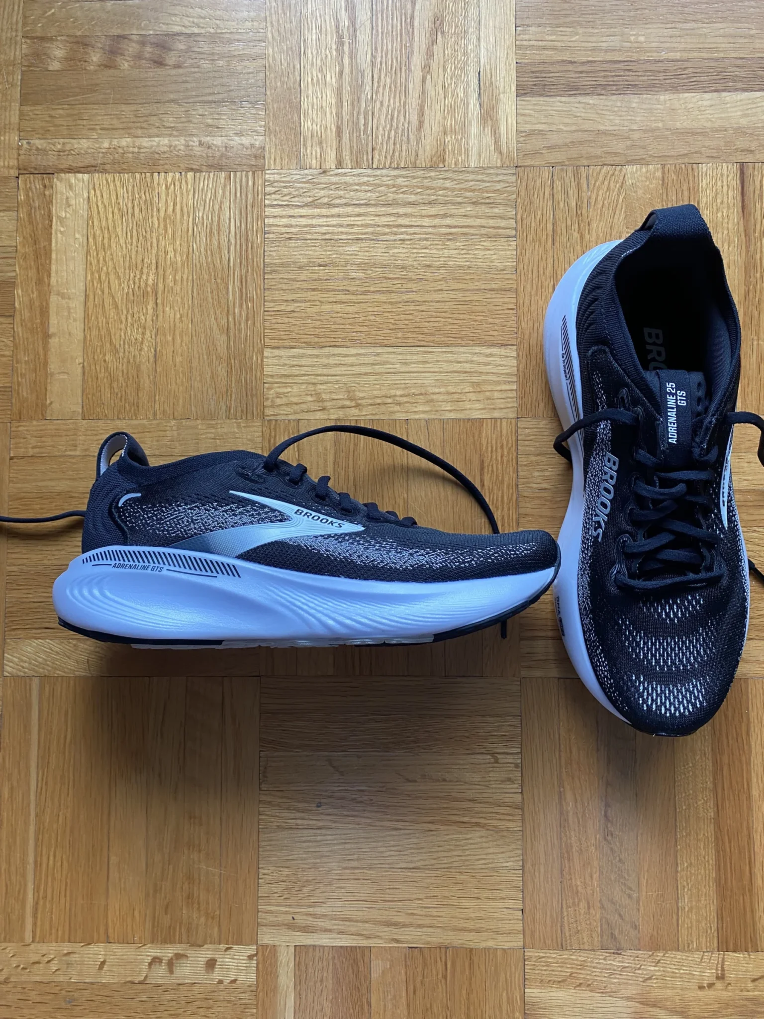 Image for Chaussure course - brooks