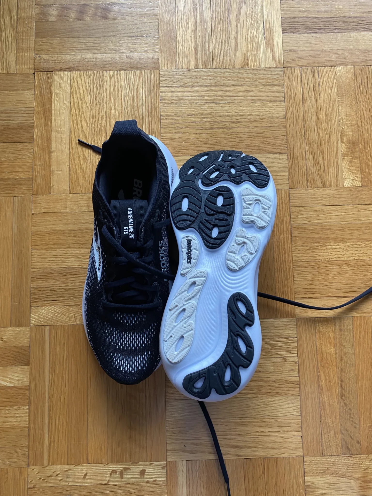 Image for Chaussure course - brooks