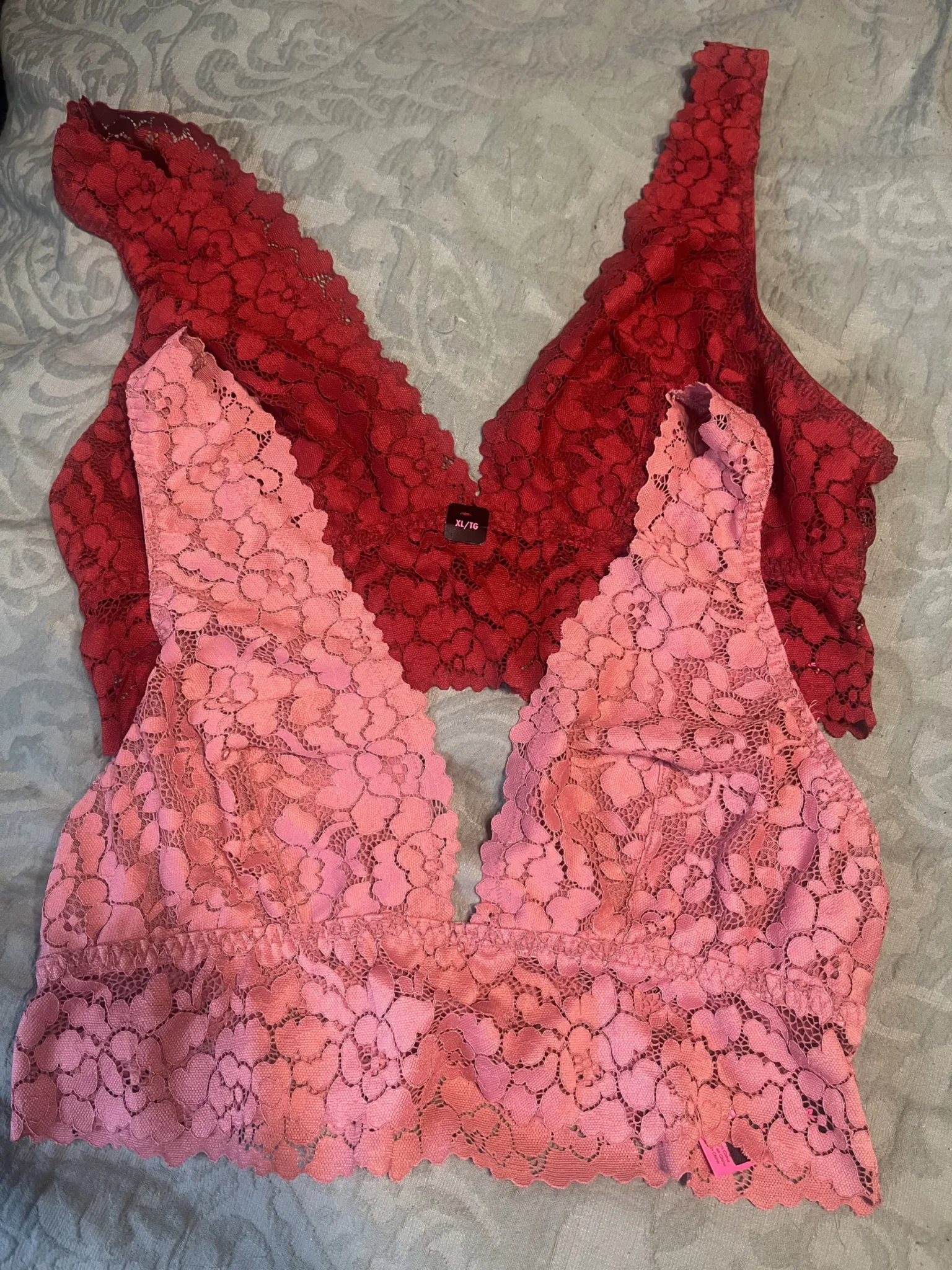Featured image for Bralette in lace