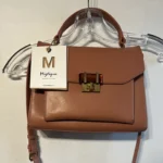Featured thumbnail for Sac à main avec bandoulière