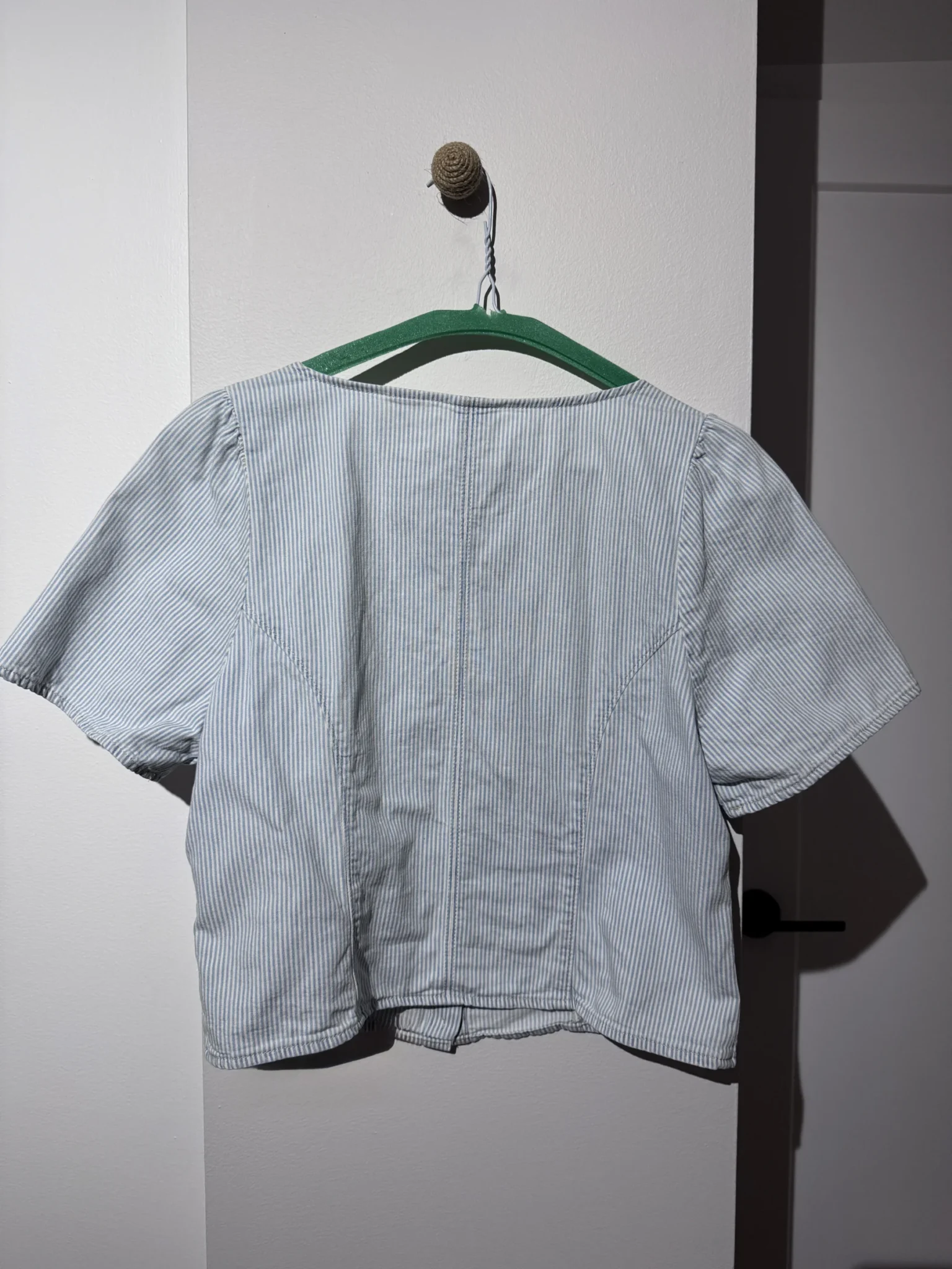 Image for Levi's short top