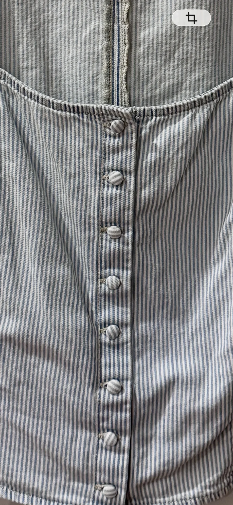 Image for Levi's short top