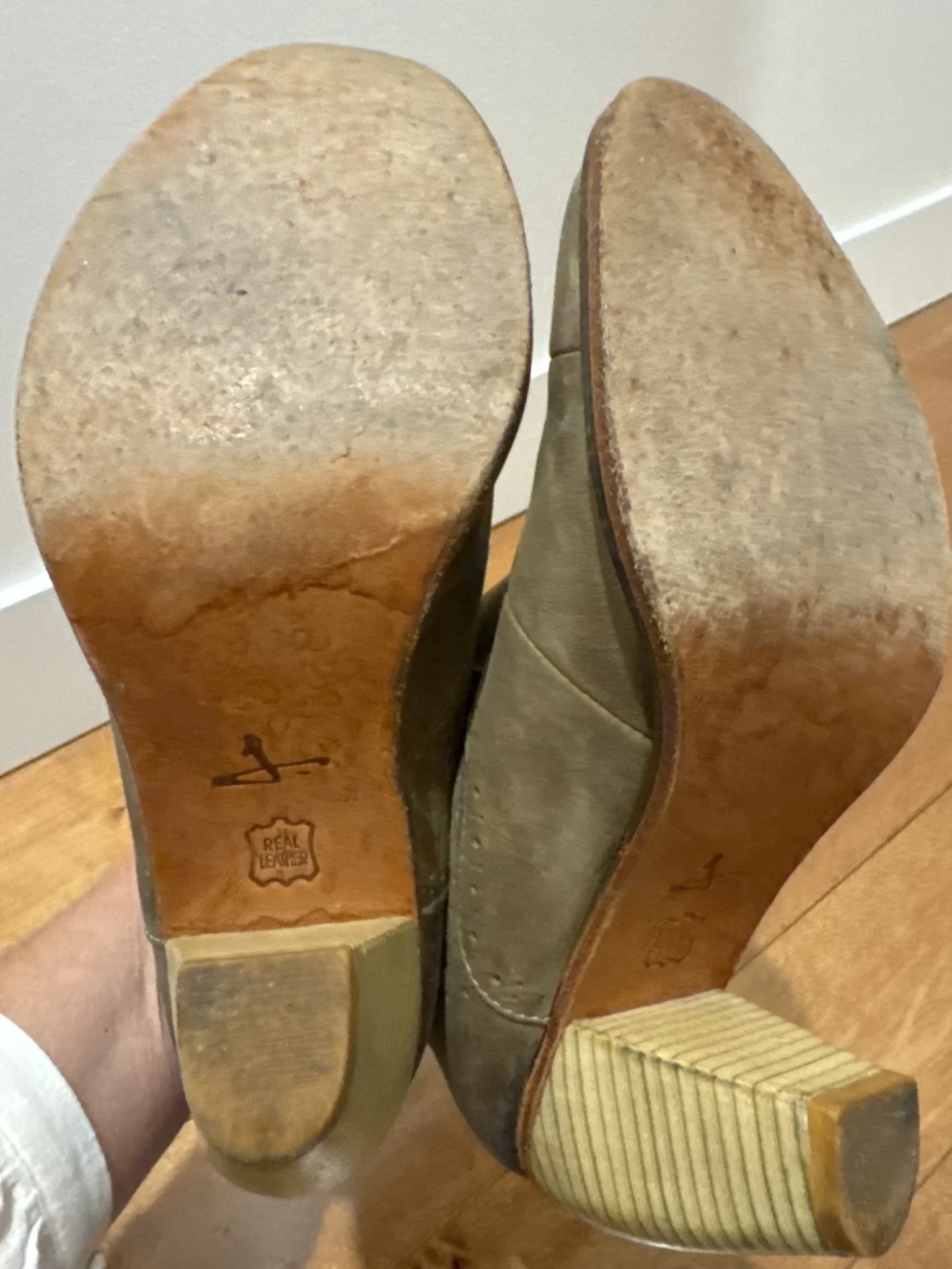 Image for Botillons Jshoes
