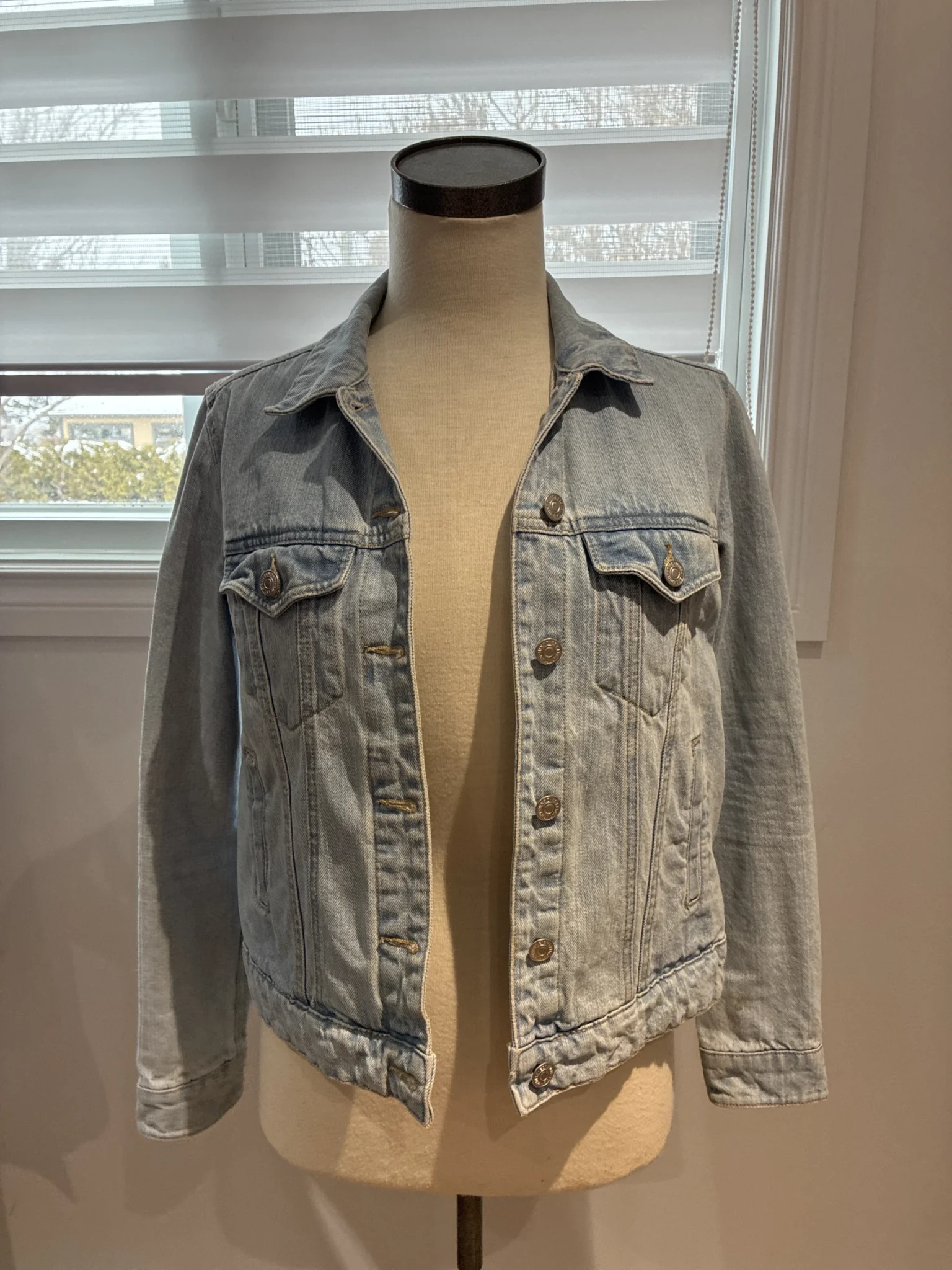 Featured image for Veste