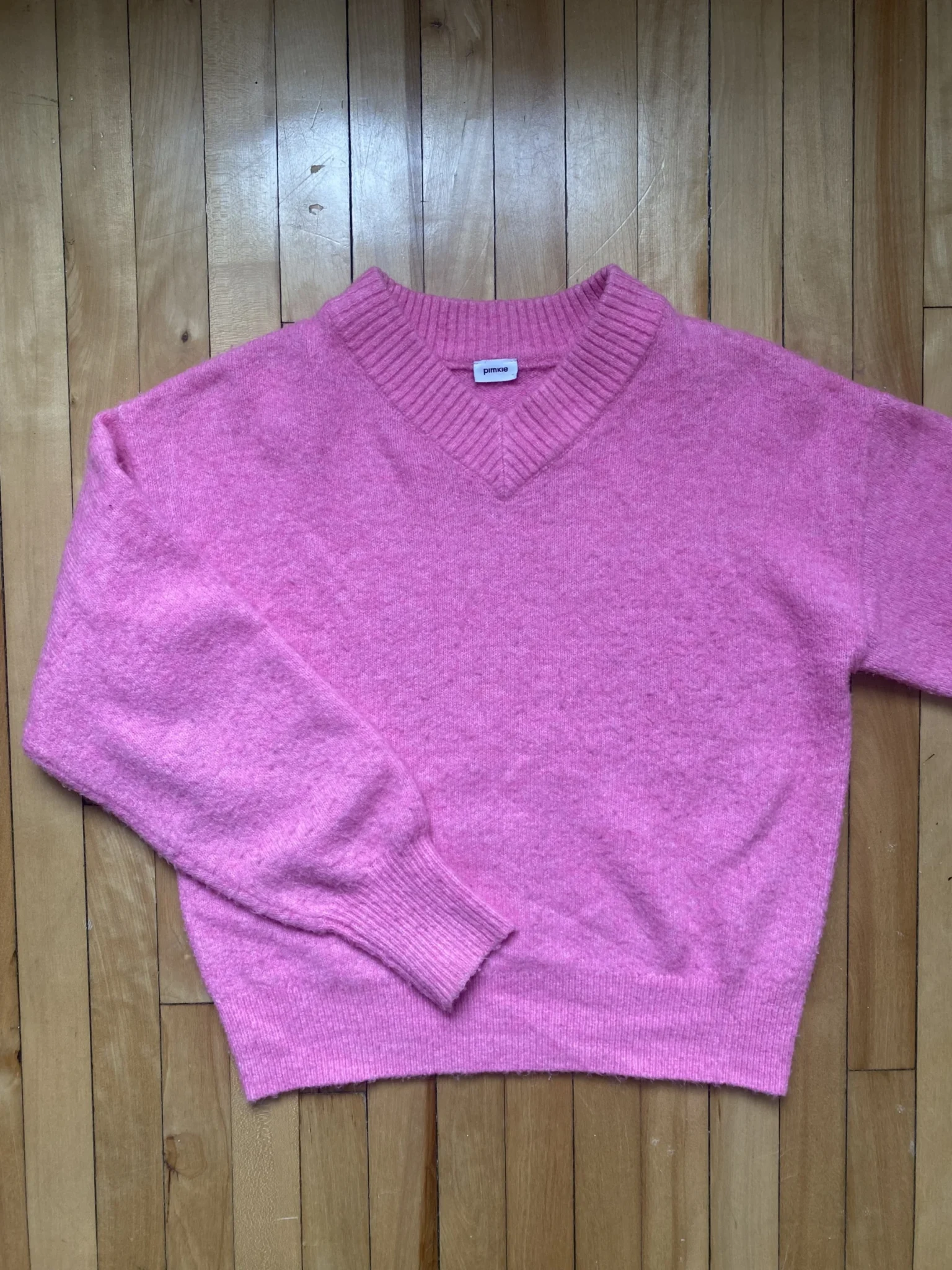 Featured image for Candy pink jumper Pimkie