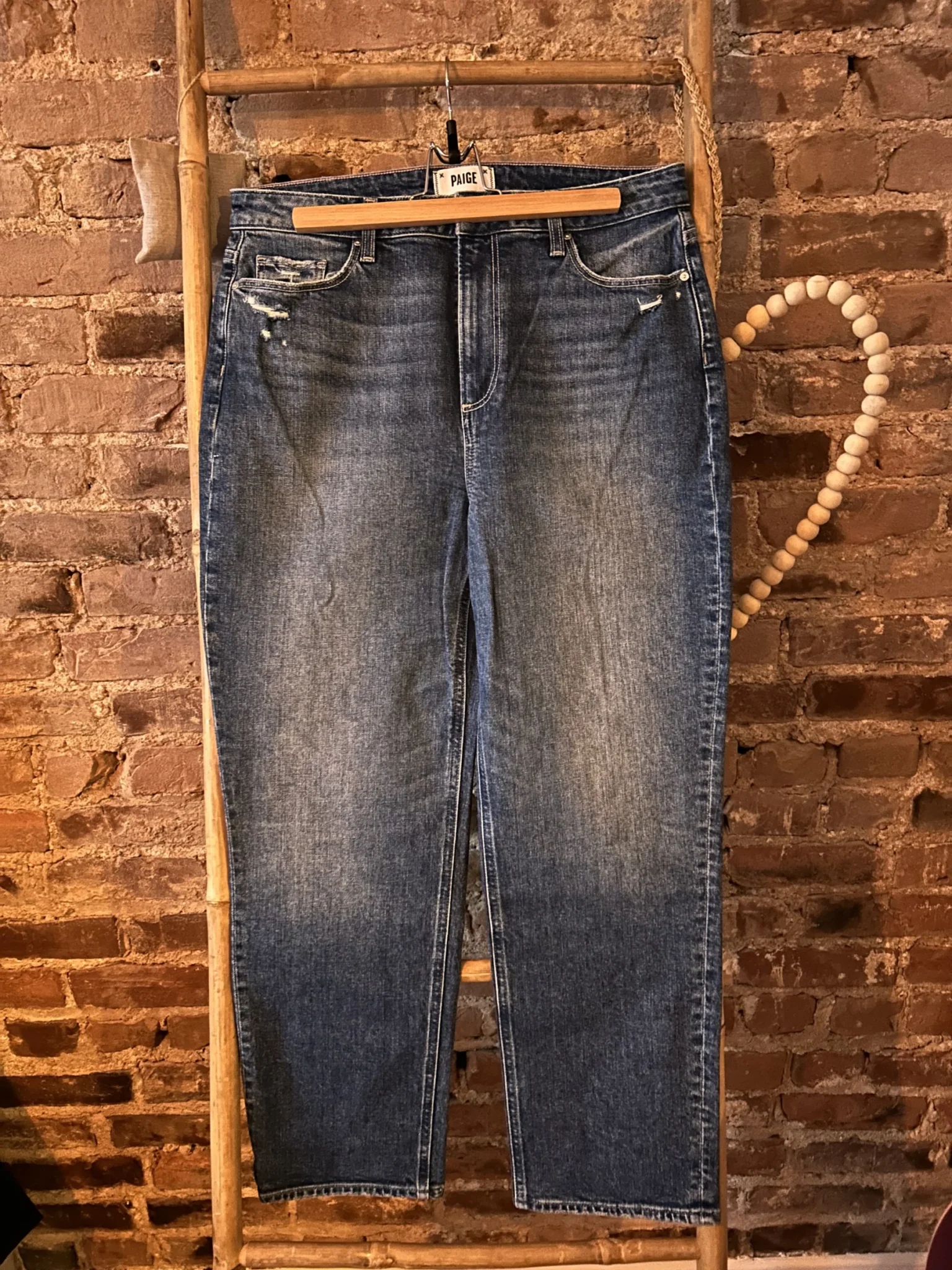 Featured image for Jeans Paige