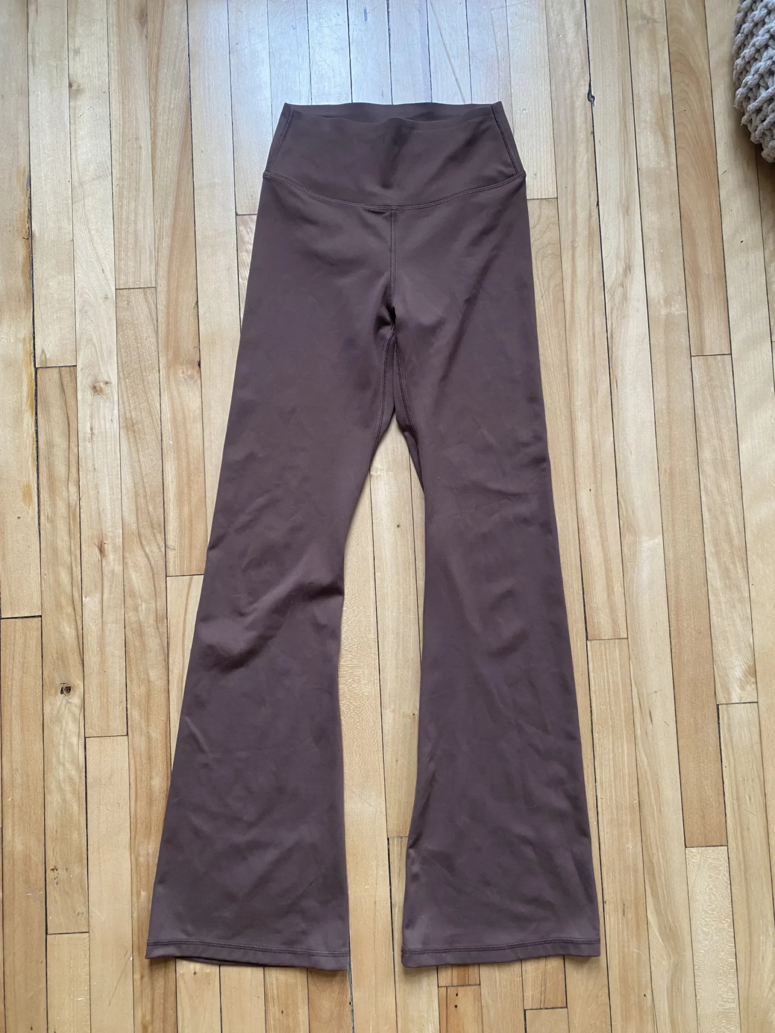 Featured image for Victoria Secret flared legging