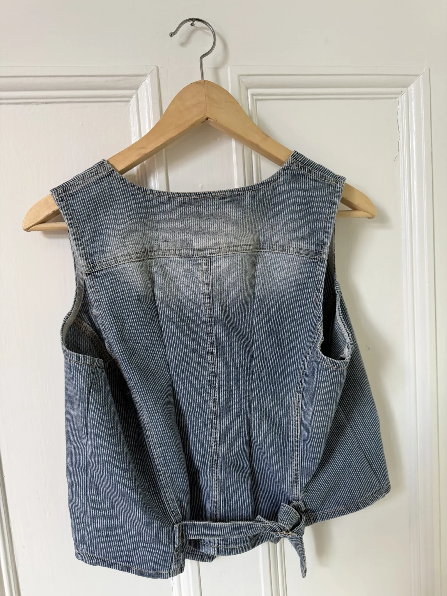Image for Vintage style M slim-fit denim waistcoat
