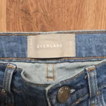 Thumbnail for High-waisted jeans