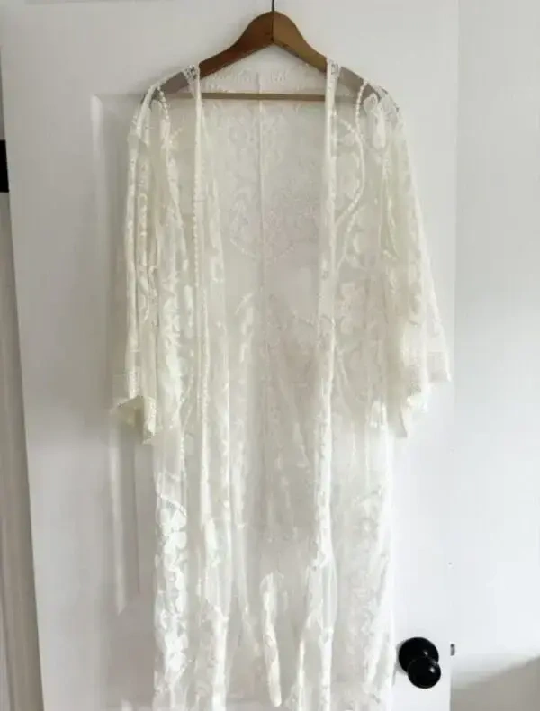Image for Par dessus maillot/lingerie