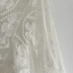 Thumbnail for Par dessus maillot/lingerie