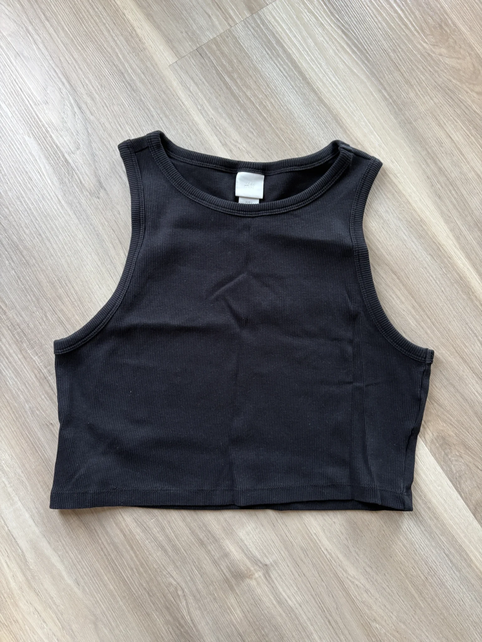 Featured image for Camisole noir