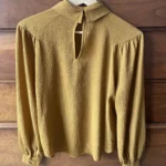 Thumbnail for Blouse avec col
