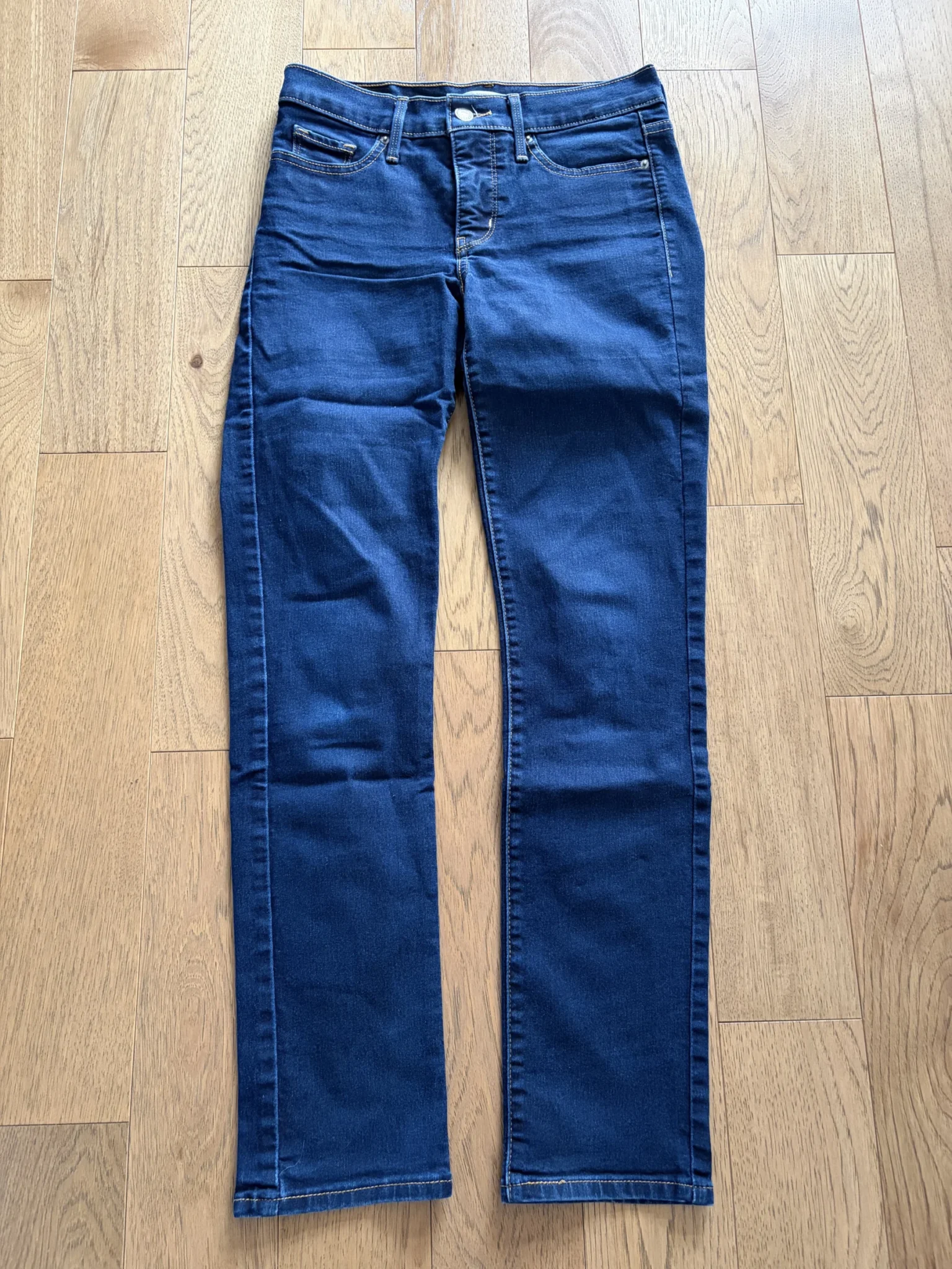 Featured image for Pantalon Lévis en jean