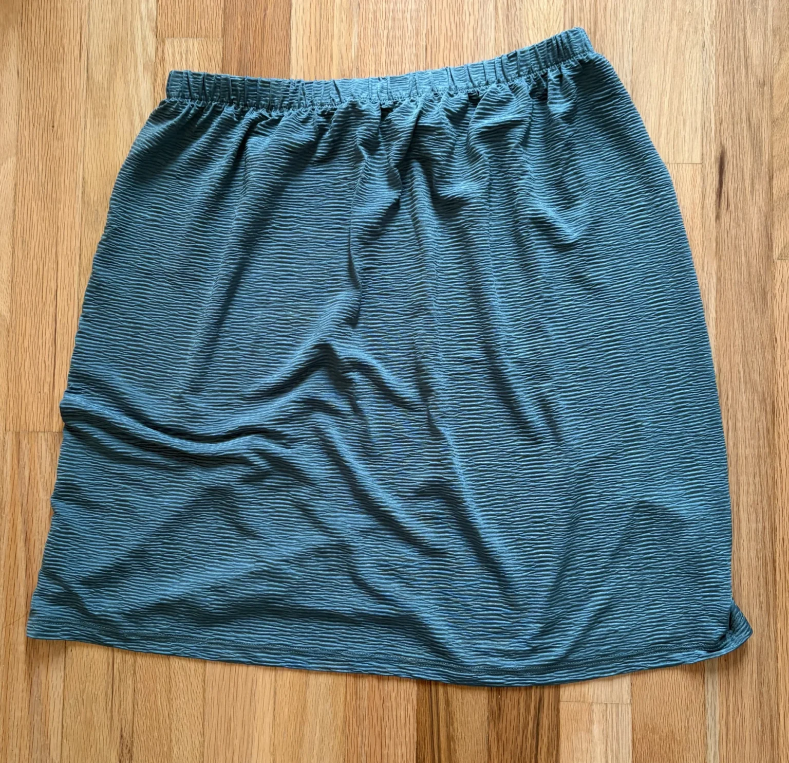 Featured image for NEW - Skirt Louve Design M