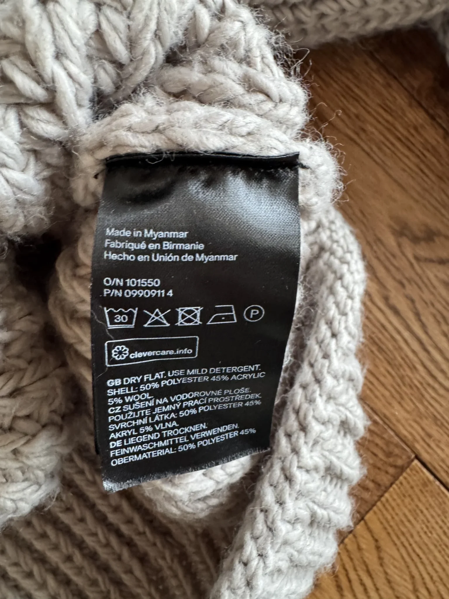 Image for New H&M warm jumper