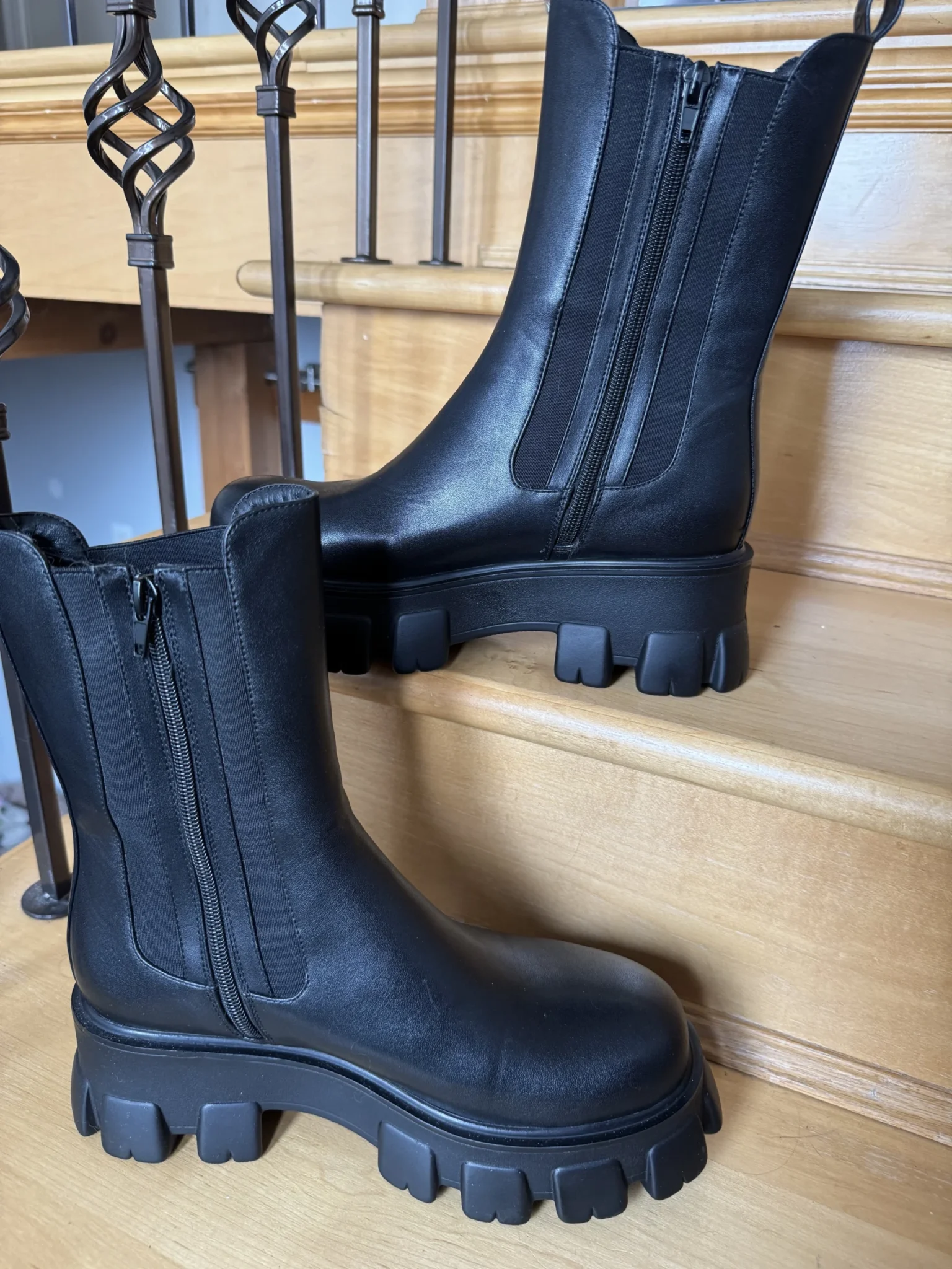 Featured image for New BOLD design label boots