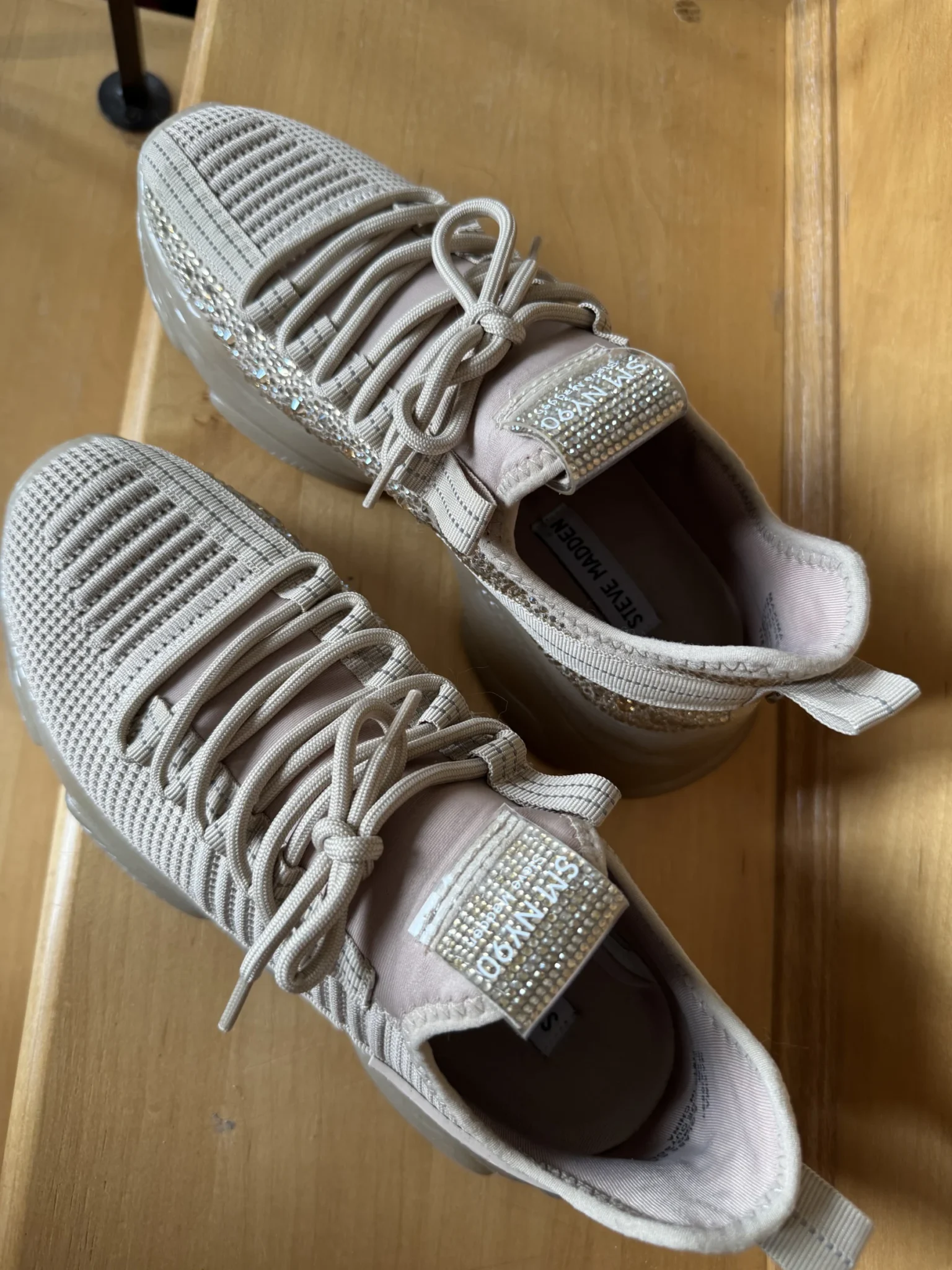 Image for Maxima Steve Madden trainer