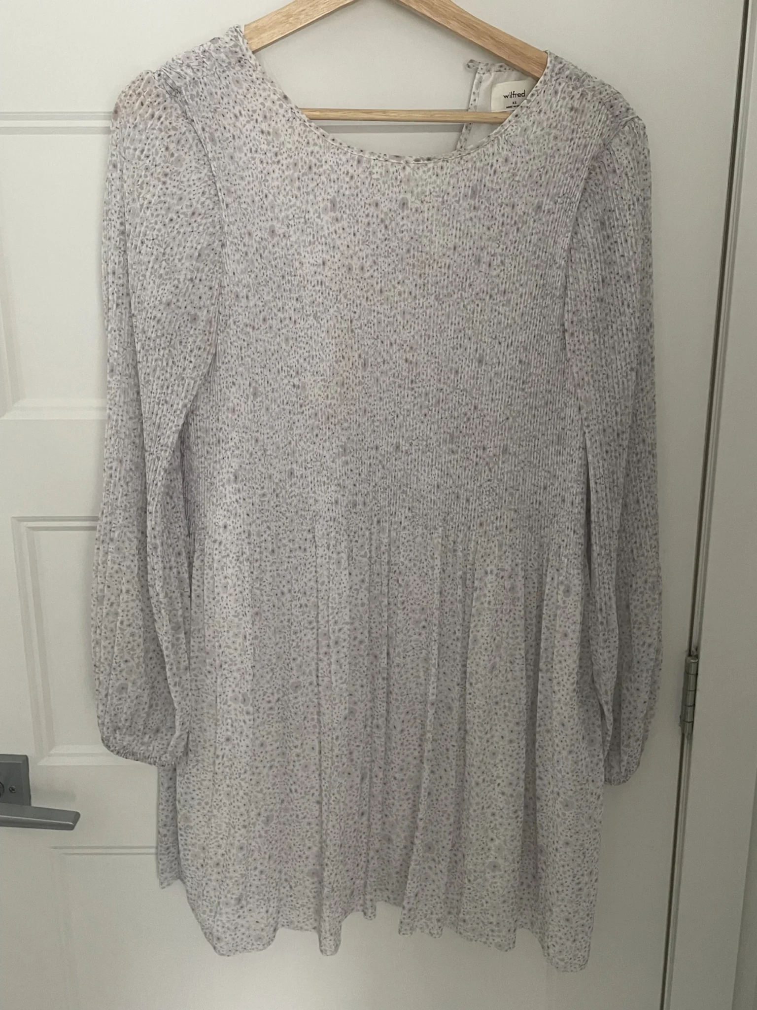 Featured image for Robe Aritzia Wilfred