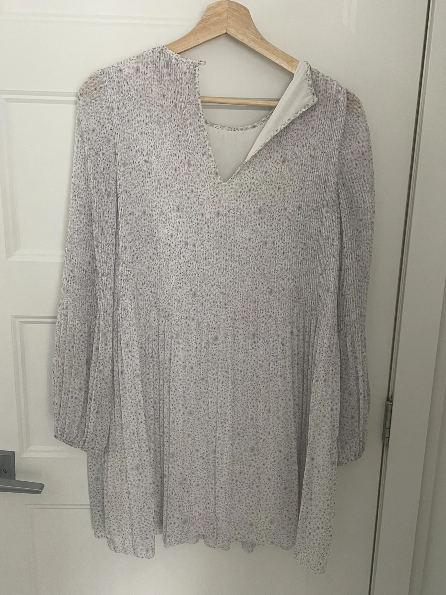 Image for Robe Aritzia Wilfred