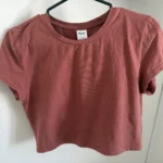 Featured thumbnail for Chandail Crop Top TNA