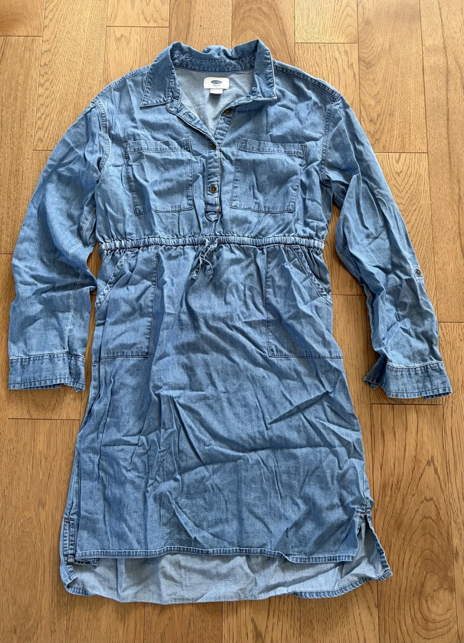 Featured image for Belle robe en simili jean