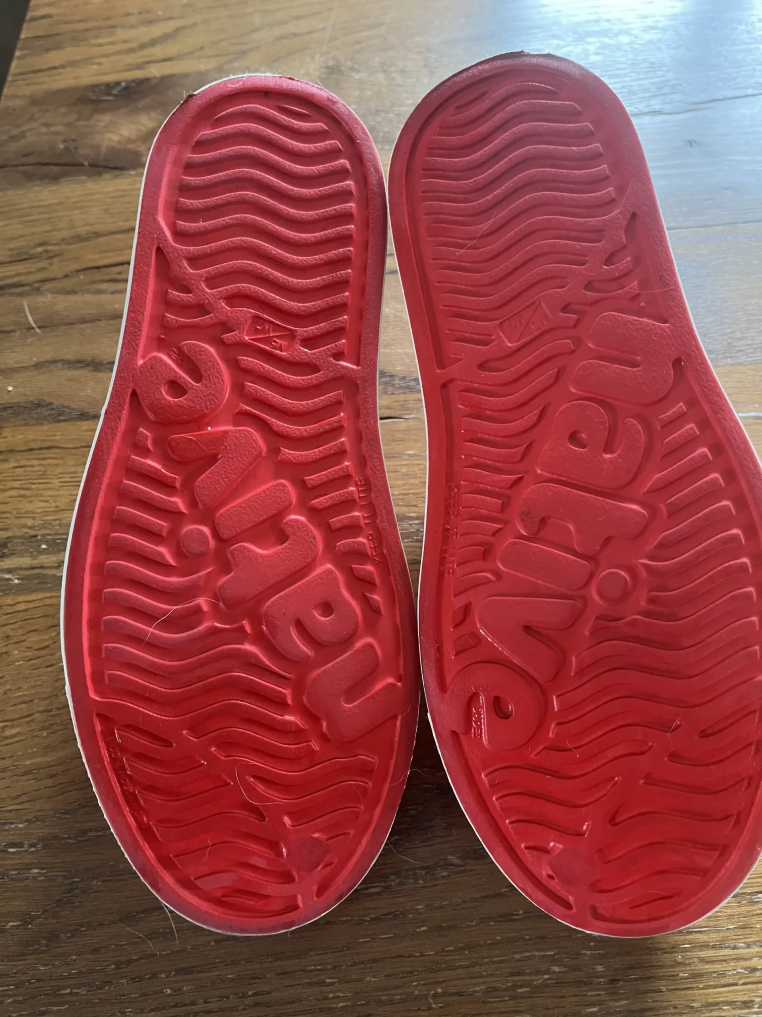 Image for Native water shoe size 7