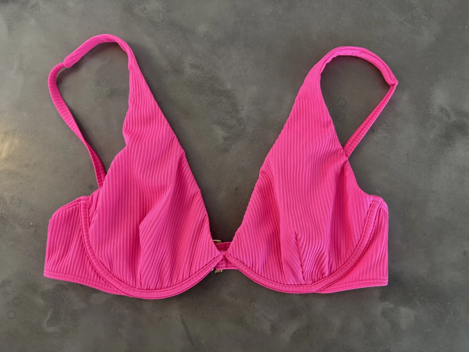 Featured image for Haut de maillot HOLLISTER LARGE