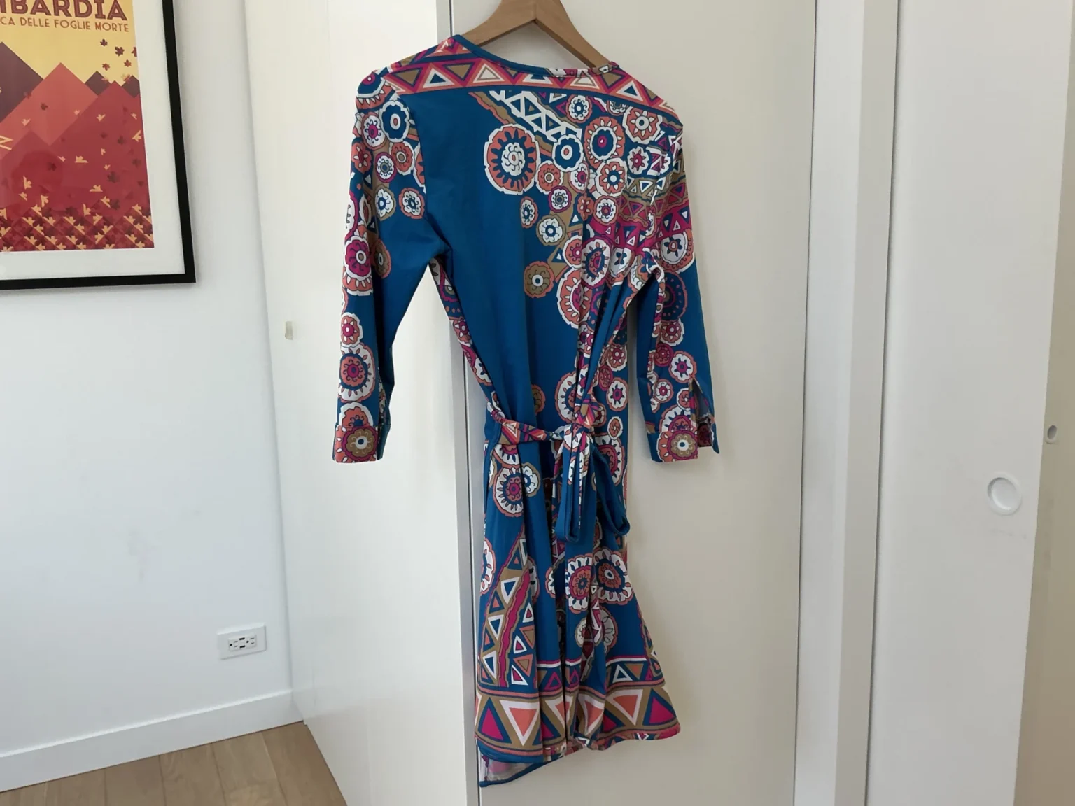 Image for Beautiful, colourful wrap dress