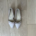 Featured thumbnail for Pointed ballerinas