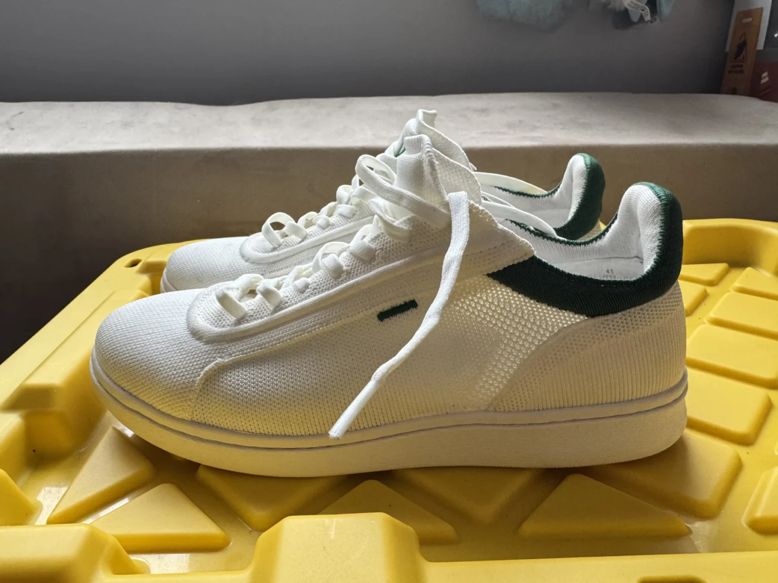 Image for Vivaia white and green unisex trainer