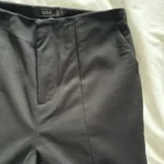 Thumbnail for Pantalon propre à la cheville