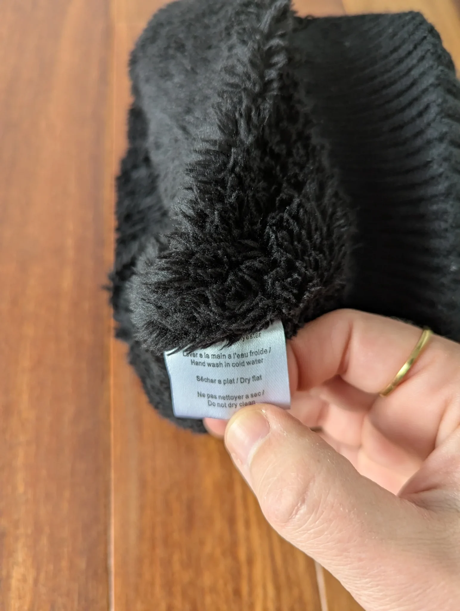Image for Tuque noire Rose maternité