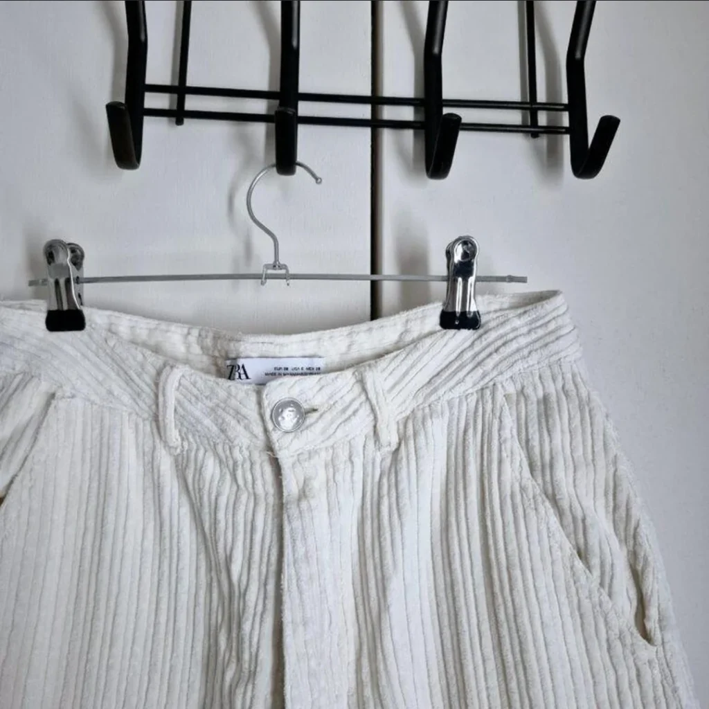 Image for Zara high-waisted trousers size 06 / 28