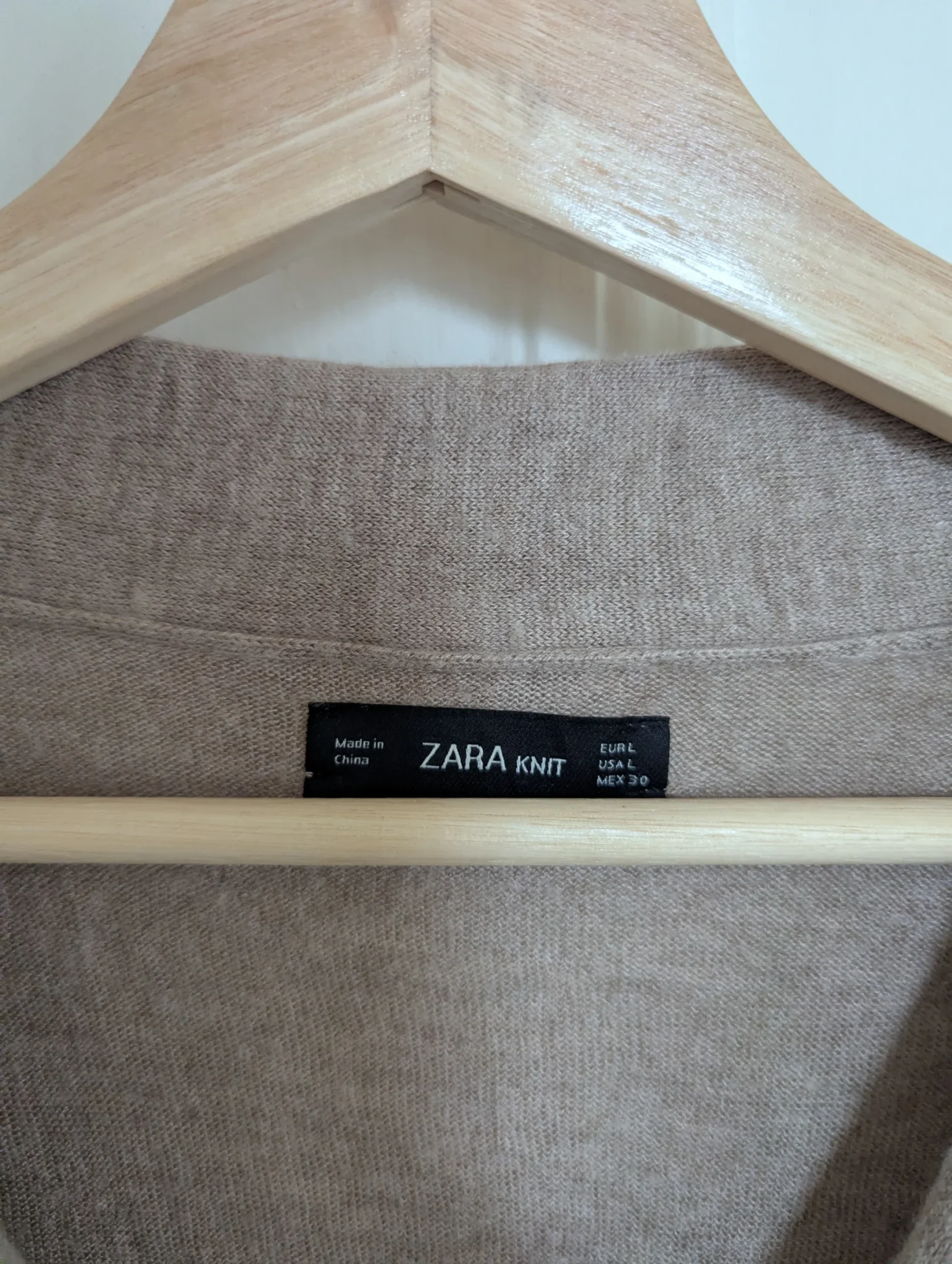 Image for Chandail léger Zara taille L (taille petit)