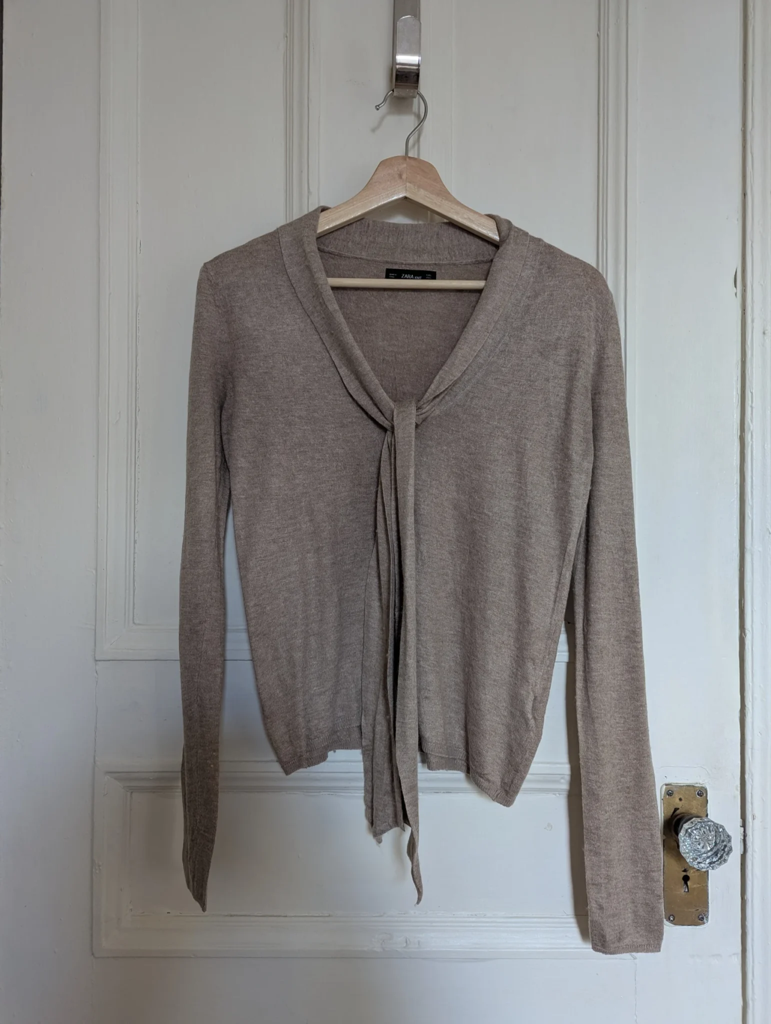 Image for Chandail léger Zara taille L (taille petit)