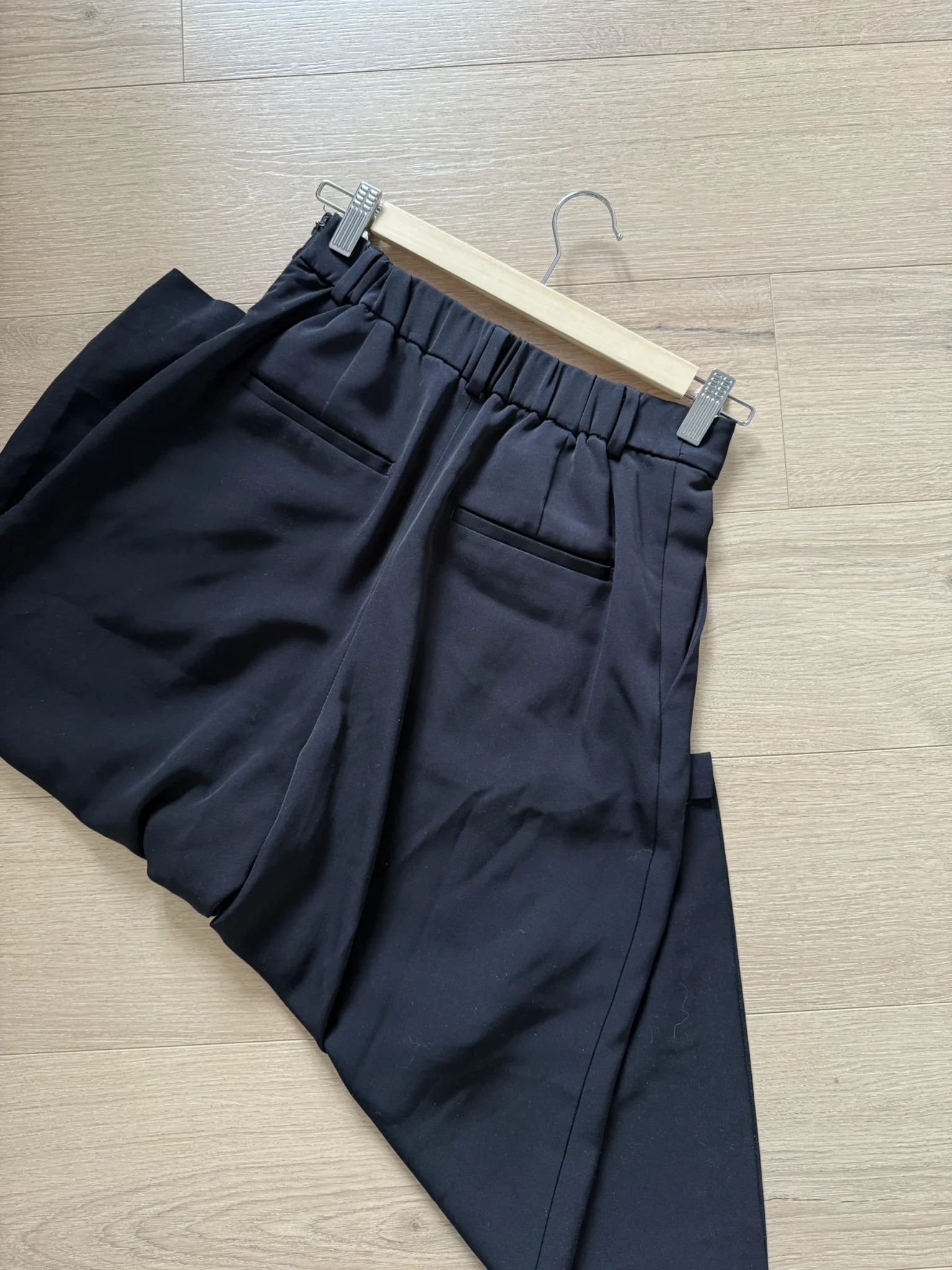 Image for Pantalon style culotte