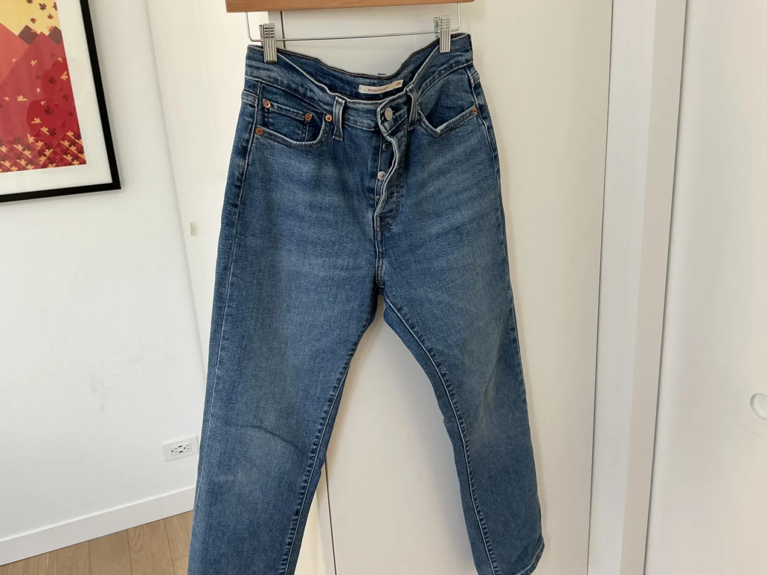 Featured image for Levi's Wedgie Straight Jeans