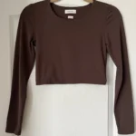 Featured thumbnail for Babaton Aritzia T-shirt size M brown
